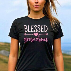 Gift for Grandma, Mother's Day gift. T-shirt for Grandma